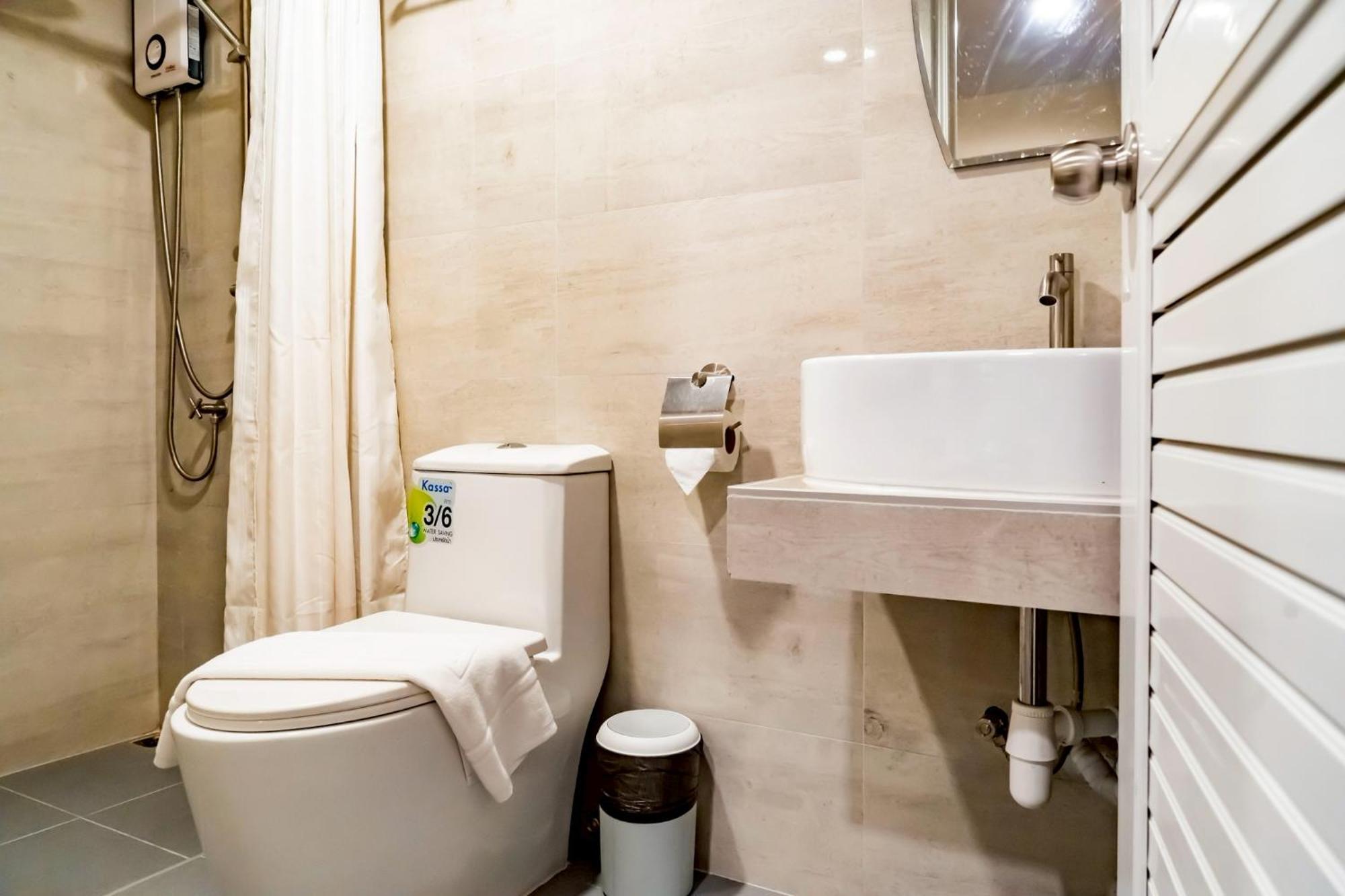 Ployburi Boutique Hotel Чантабури Экстерьер фото